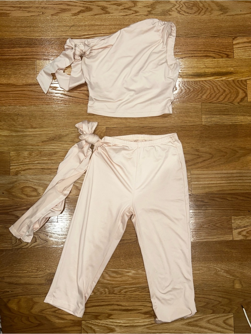 Fashionnova Women's Pale Pink One-Shoulder Crop Top & High-Waist Capri Set